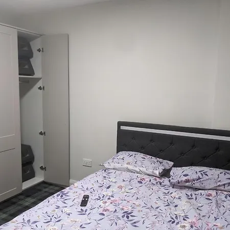 Vibe At 3*