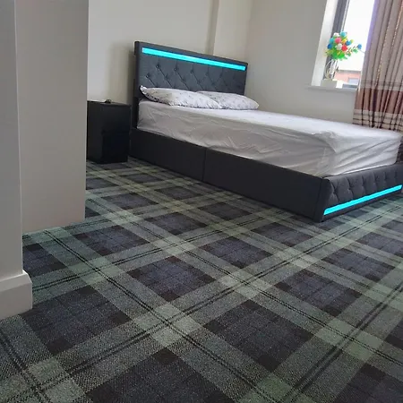 Vibe At 3* Edenderry